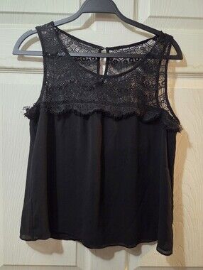 Women's Sweet Journey Black Lace Yoke Sleeveless Top Size L